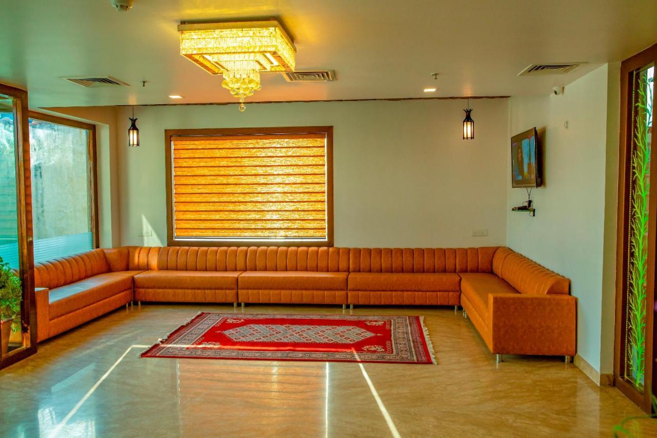 Spree Hotel Agra - Walking Distance To Tajmahal المظهر الخارجي الصورة